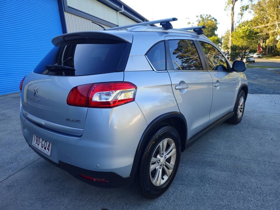 2014 puegot wgn 3.jpg